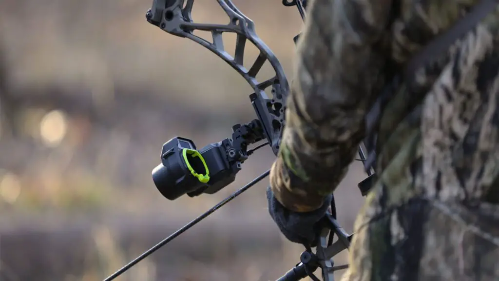 Bow sights on target for hunting to make you pro archer