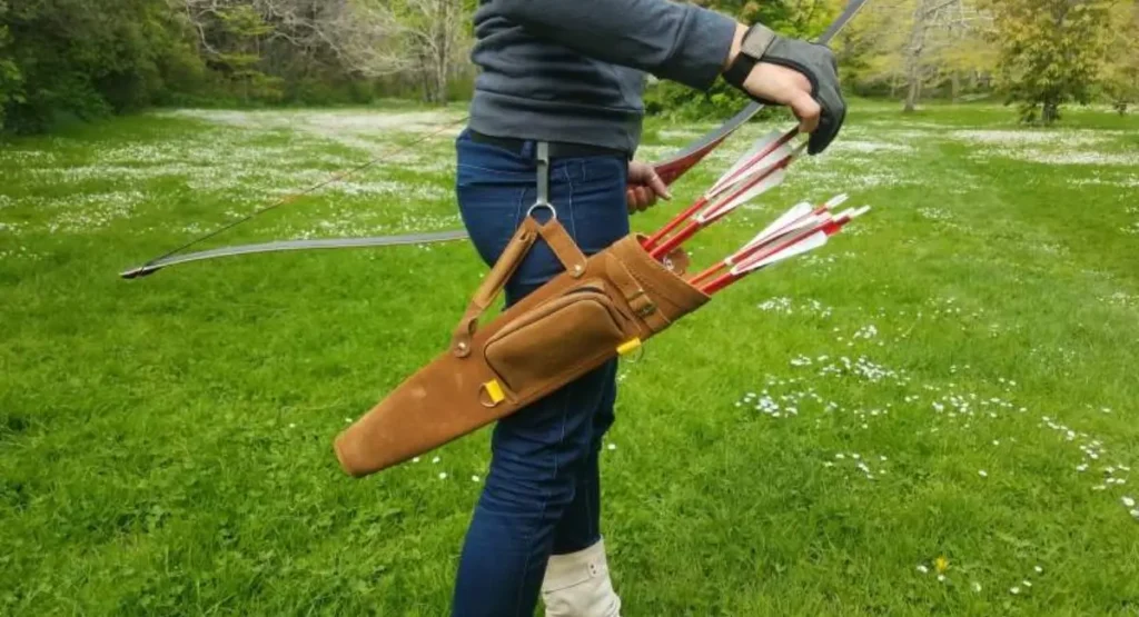 Types of Traditional Archery Quivers - Side Quivers