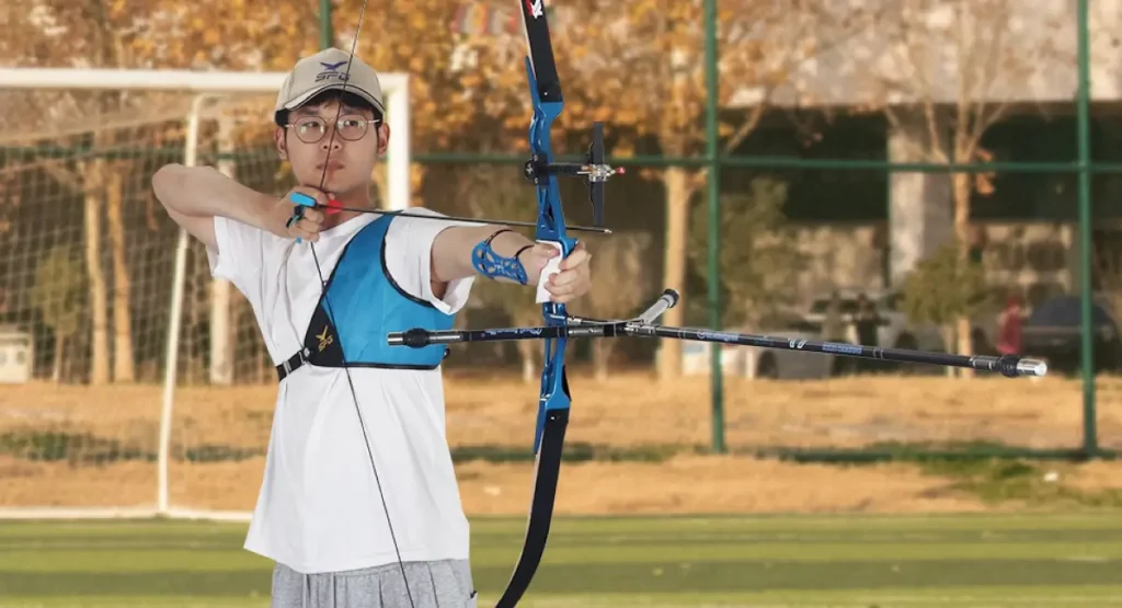 Compound Vs. Recurve Stabilizers