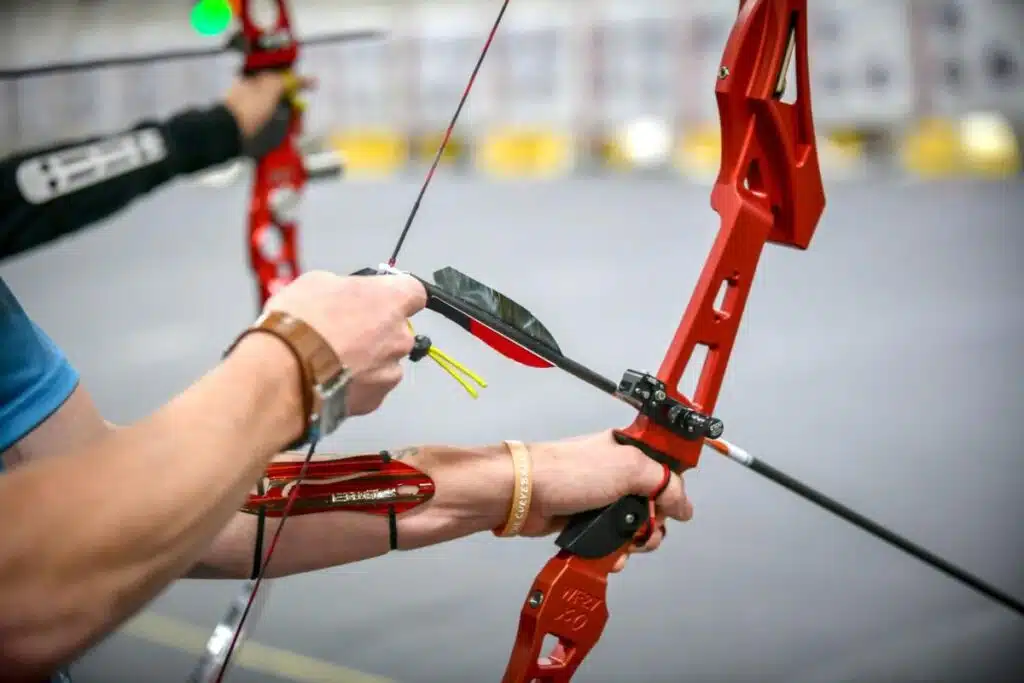 How to nock an arrow - Safety and steps recommendations guidelines