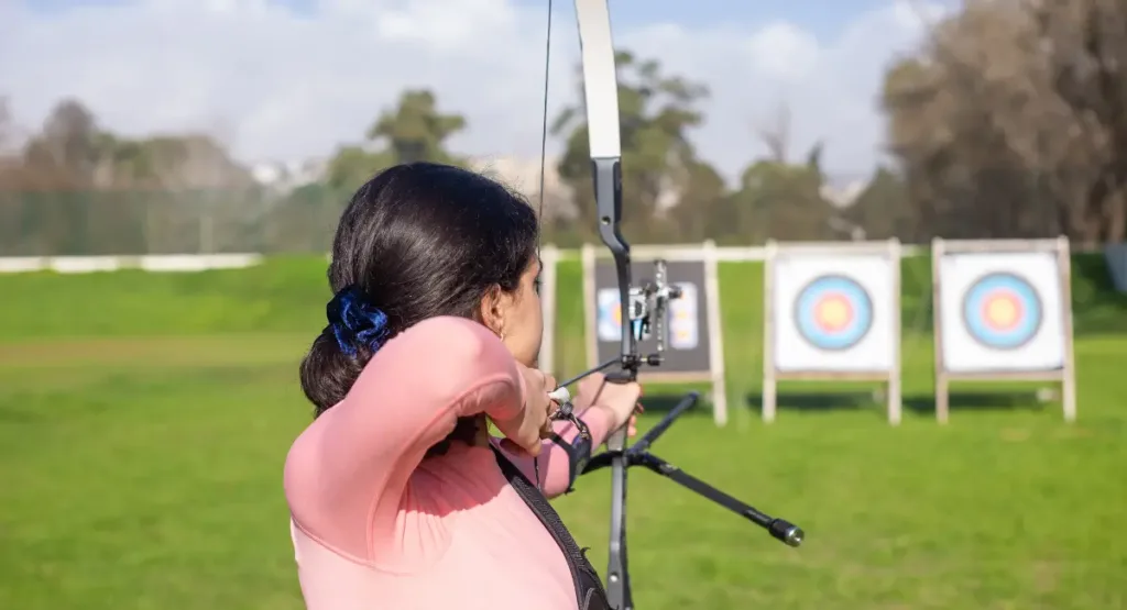 There has been a surge in popularity among archery enthusiasts in recent years for creating backyard archery ranges
