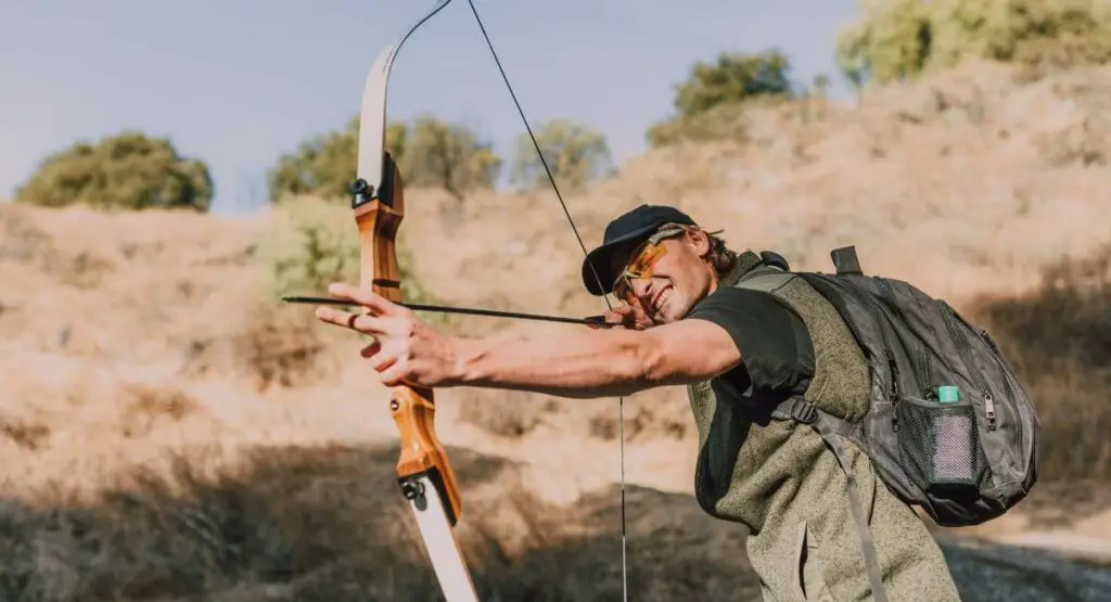 Archers and hunters have become increasingly interested in hunting with recurve bow in recent years